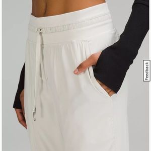 LuLuLemon Studio Cropped pants